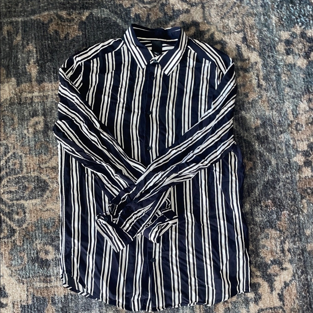 H&M Navy and White Striped Men's Shirt